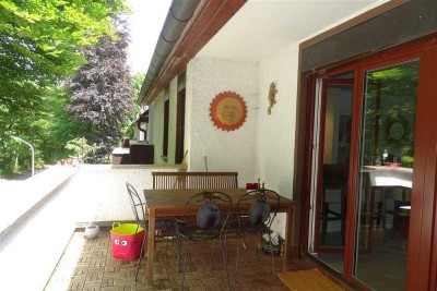 München-Solln-Villenkolonie: besondere, ruhige 3 Zi.-Whg mit 2 Blk und Aufzug