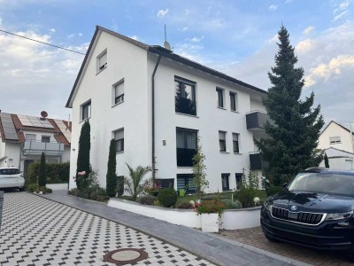 Vollständig renovierte 4-Raum-Wohnung mit Balkon in Heimsheim