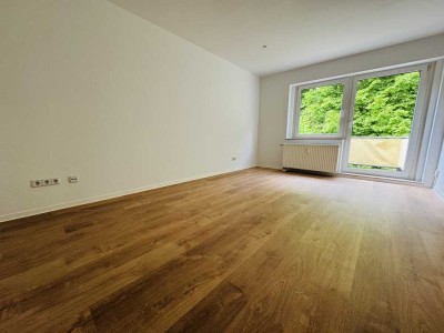 Sommeraktion: 2 MONATE KALTMIETFREI! 2-Zimmer Wohnung mit EBK und Balkon in Amtsberg