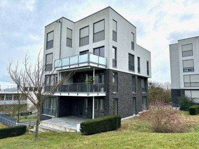 Exklusive 3 Zimmer Erdgeschosswohnung mit EBK und Tiefgarage in idyllischer Innenstadtlage von Wob