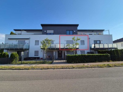 Freundliche Wohnung mit zwei Zimmern sowie Balkon und EBK in Mainburg