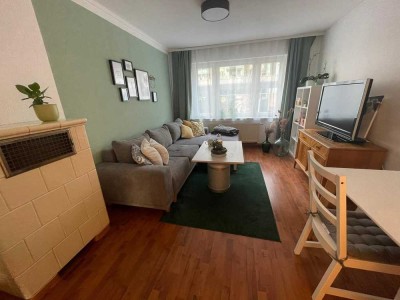 Attraktive 2-Zimmer-Wohnung mit Doppelbalkon in Nürnberg-St.Jobst (3)