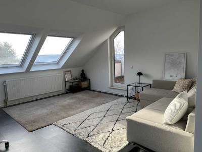 2-Zimmer-Wohnung mit EBK, Dachterrasse + Außenstellplatz -KL-Erlenbach