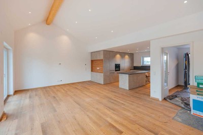 Exklusive Neubau-Wohnung im Dachgeshoss in Leutkirch-Tautenhofen zu vermieten