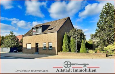 -freistehendes Zweifamilienhaus mit modernem Komfort und historischem Charme- In Rheinberg/Borth