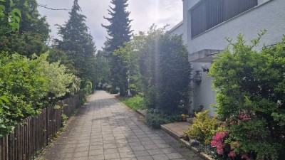 Reihenendhaus 113,82 qm Wohnfläche zuzüglich 50,95 qm Nutzfläche, gesamt 164,77 qm