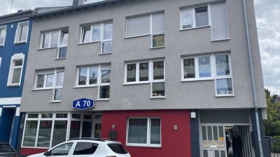 Lage Lage Lage Schöne 2,5-3 Zimmer-Wohnung in Mönchengladbach in bester Lage