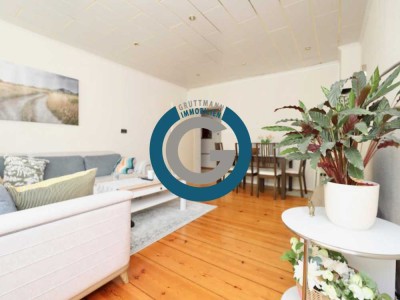 GROSSZÜGIGE RÄUME & SCHÖNE RAUMAUFTEILUNG - STUCKVERZIERTE FASSADE - RUHIGE & ZENTRALE LAGE