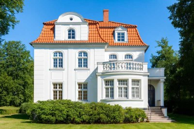 Ruhiges Stadthaus mit zeitloser Eleganz!
