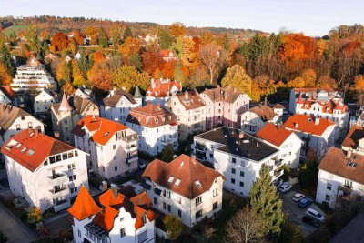 Zentral.Ruhig.Wandelbar. - geräumige 3-Zi.-Whg. mit Altane & Gartenanteil (inkl. Stellplatz)