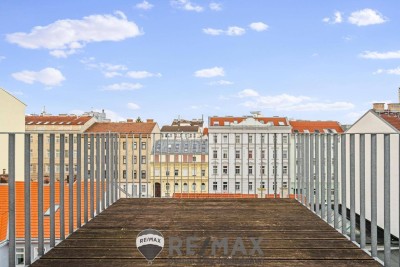 “Charmante 3-Zimmer-Maisonettewohnung im Dachgeschoß mit Balkon in Favoriten“