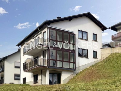 Großzügiges ZFH mit Fernblick, großem Grundstück und PV-Anlage