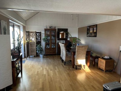 Schicke und gemütliche 3 ZKB mit Balkon und EBK in Limburg-Linter