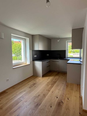 Modern sanierte 2-Zimmer-Wohnung im OG – durchdachter Grundriss, hochwertige Ausstattung