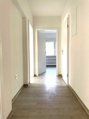 Zum Einzug bereit! 3-Zimmer Wohnung in ruhiger Wohngegend