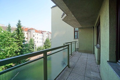 3 Zimmer mit Loggia in Hoflage – frisch generalsaniert &amp; bestens gelegen