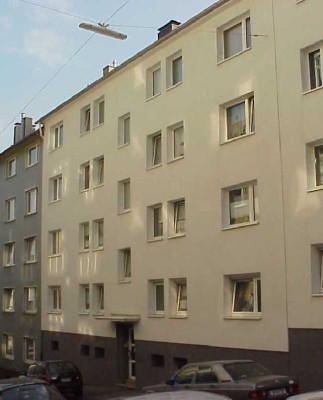 Gut geschnittene 3-Zimmer mit Balkon in der Südstadt Nähe Bahnhof