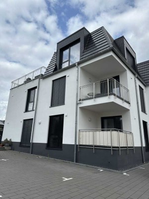 Moderne 3 Zimmer-Erdgeschoßwohnung in Remagen-Kripp mit Terrasse, Gartenanteil und Aussenstellplatz