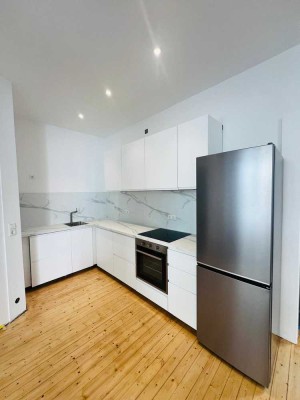 Modernes Wohnen in denkmalgeschütztem Haus, 3 Zi, Innenstadt