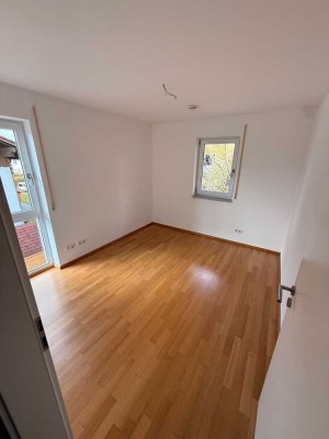 Helle 3-Zimmer-Wohnung mit Balkon im 1. OG in Rimsting