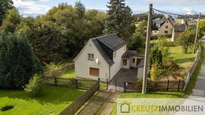 Günstige Gelegenheit: Charmantes Einfamilienhaus in ruhiger Lage mit großem Garten