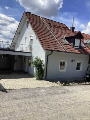 Schöne DHH in Nandlstadt mit großer Dachterrasse