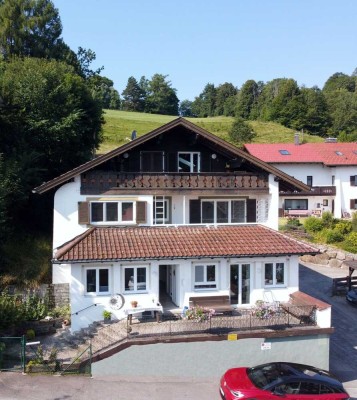 Moderne 3-Zimmer-Maisionette-Wohnung in ruhiger Lage von Bad Kohlgrub!