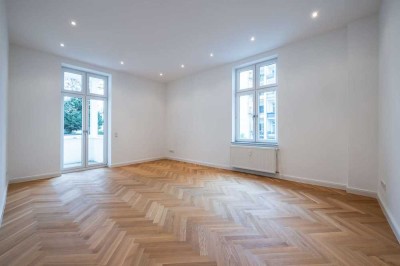 Helle, hochwertig sanierte Wohnung mit zwei großen Balkonen in sehr gefragter Lage