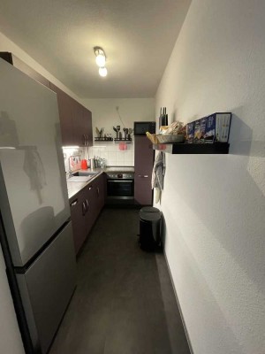 Moderne 2 Zi. Wohnung im grünen Herzen von Leverkusen-Wiesdorf mit Einbauküche, Terrasse und Garten