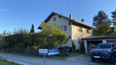 Ihr Zuhause für neue „Lausbubengeschichten“: Wunderbares Grundstück mit Altbestand in Beuerberg