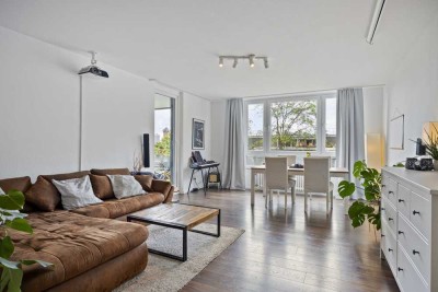 Gemütlich und zentral - 3 Zimmer, sonniger Balkon und eigener Stellplatz in Köln Niehl!