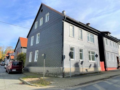 2-Zimmer-Wohnung mit Einbauküche in zentrumsnaher Lage