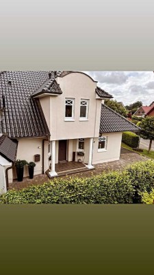 Villa am Westrand von Oldenburg / provisionsfrei / Bad Zwischenahn 26160 Ofen