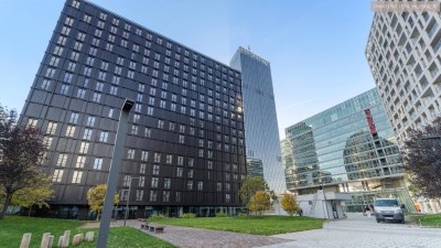 Urbaner Rückzugsort in den DC-Flats mit Terrasse – Wohnen auf höchstem Niveau!