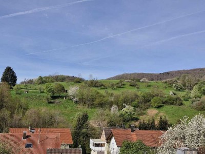 Charmantes Einfamilienhaus mit Garten und zwei Garagen ... Ihr neues Zuhause!