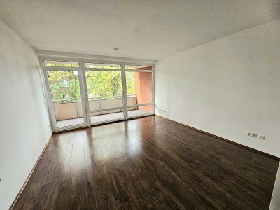 Praktische 2 Zimmer Wohnung mit Balkon in gepflegter Wohnanlage