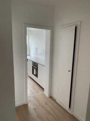 ZENTRALE TOP 2 ZIMMER WOHNUNG MIT GEMEINSCHAFTSGARTEN