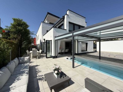 Katip | Moderner Wohnluxus auf 2 Etagen mit Swim Spa & Premium-Ausstattung in Gersthofen