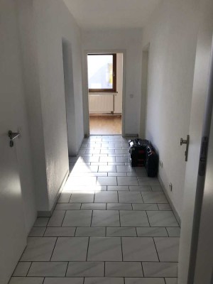Erstbezug nach Sanierung: 2,5-Zi-Wohnung in Ronnenberg, OT Empelde
