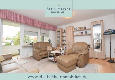 Möbliertes Apartment mit Balkon + Fahrstuhl in zentraler Lage ...