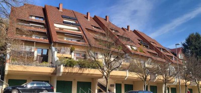 Geschmackvolle 3-Zimmer-Terrassenwohnung mit geh. Innenausstattung mit Balkon und EBK in Gelnhausen