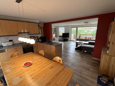 Kompakt I Gepflegt I Eigen I Große, gepflegte Wohnung mit großem Garten