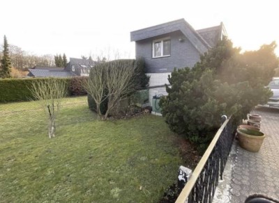 Stilvolles Wohnerlebnis: Großzügiges Haus mit Einliegerwohnung in Eilendorf