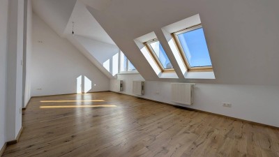 Lichtdurchflutetes Dachstudio mit Top-Anbindung nahe Donaukanal