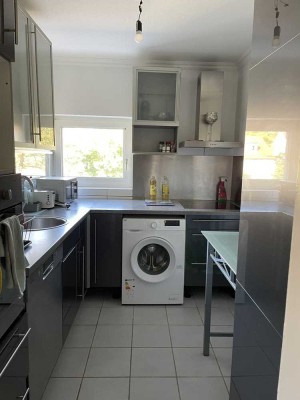 Schickes WG-Zimmer mit Balkon im 3. OG in Darmstadt-Mitte