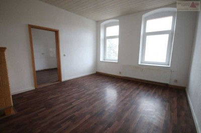 Günstige 4-Raum-Wohnung in ruhiger Lage!!