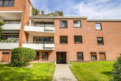Bremen-Horn-Lehe: Gut aufgeteilte 4-5 Zimmer-Wohnung mit Terrasse und Tiefgaragenstellplatz