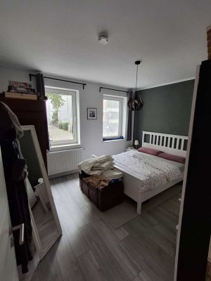 Nachmieter*innen für 2,5 Zimmer Wohnung mit Garten im Fesenfeld