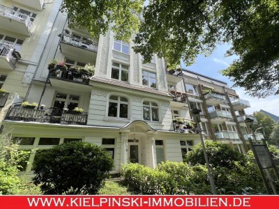 Ruhige 3½-Zi.-Jugendstil-ETW mit kleinem, rückwärtigem Garten in Hoheluft-Ost!
