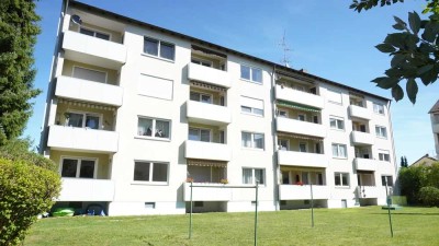 Heimelige Wohnung mit viel Potential und Südwest-Loggia in Haunstetten